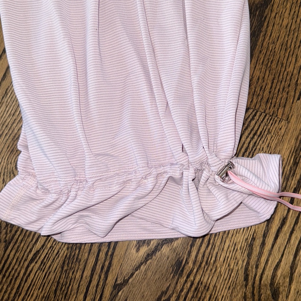 Lululemon pink tank with built-in sports bra. Tightens at the bottom Size 6 - Picture 8 of 8